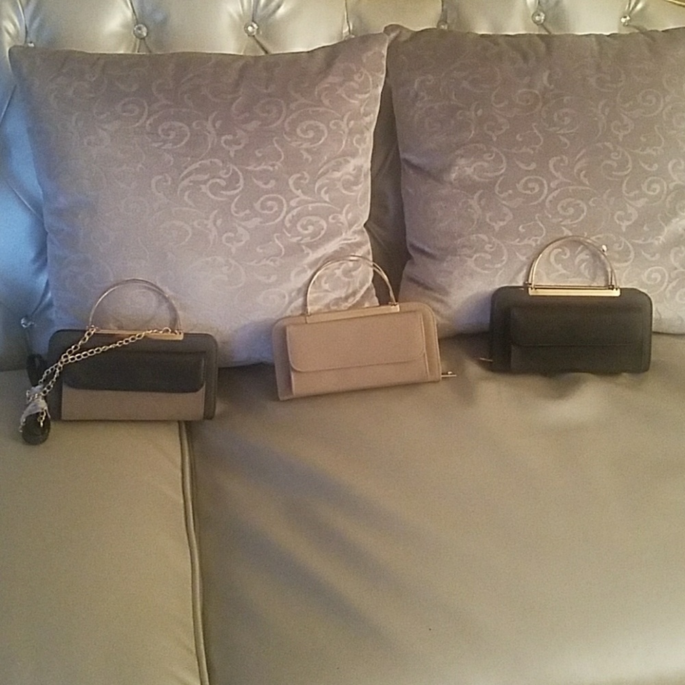Cross body wallets